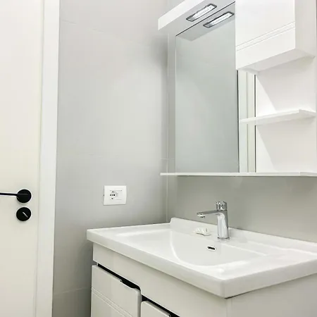 Two-tier 1041 Apartamento *