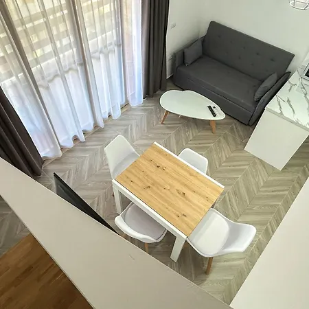 Two-tier 1041 Golem (Tirana)
